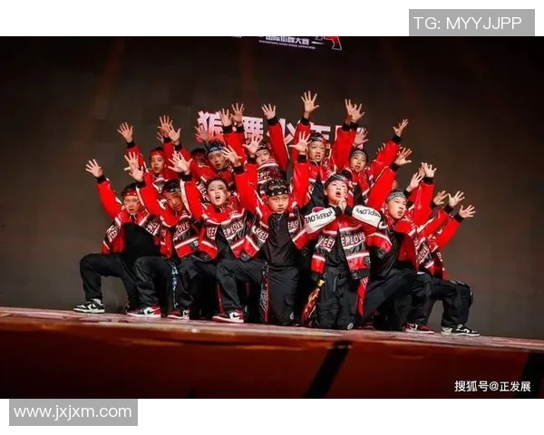 全国街舞大赛精彩点评北京飞盘队展现力量与激情的完美结合 全国街舞大赛精彩点评北京飞盘队展现力量与激情的完美结合