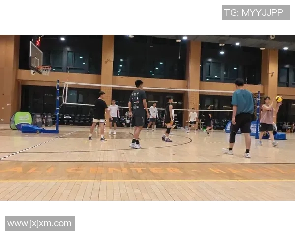 杭州排球队比赛经验引发热议球迷对表现和策略展开激烈讨论 杭州排球队比赛经验引发热议球迷对表现和策略展开激烈讨论