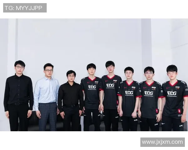 英雄联盟战术深度解析:揭开EDG战队的胜利秘密与策略布局 英雄联盟战术深度解析:揭开EDG战队的胜利秘密与策略布局