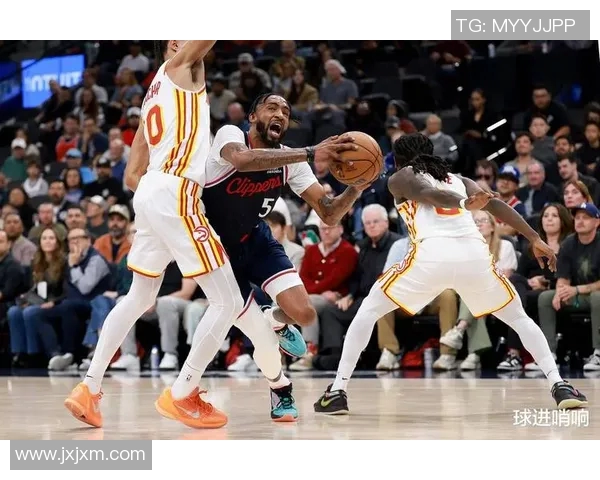 比尔白拿5900万!场均7分快船崩溃,全联盟瞩目 比尔白拿5900万!场均7分快船崩溃,全联盟瞩目