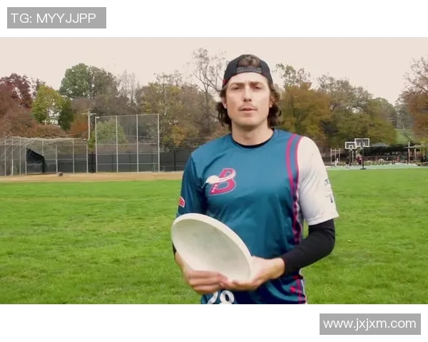 深圳飞盘队在极限运动会积分榜中以55分稳居第一名展现强劲实力 深圳飞盘队在极限运动会积分榜中以55分稳居第一名展现强劲实力